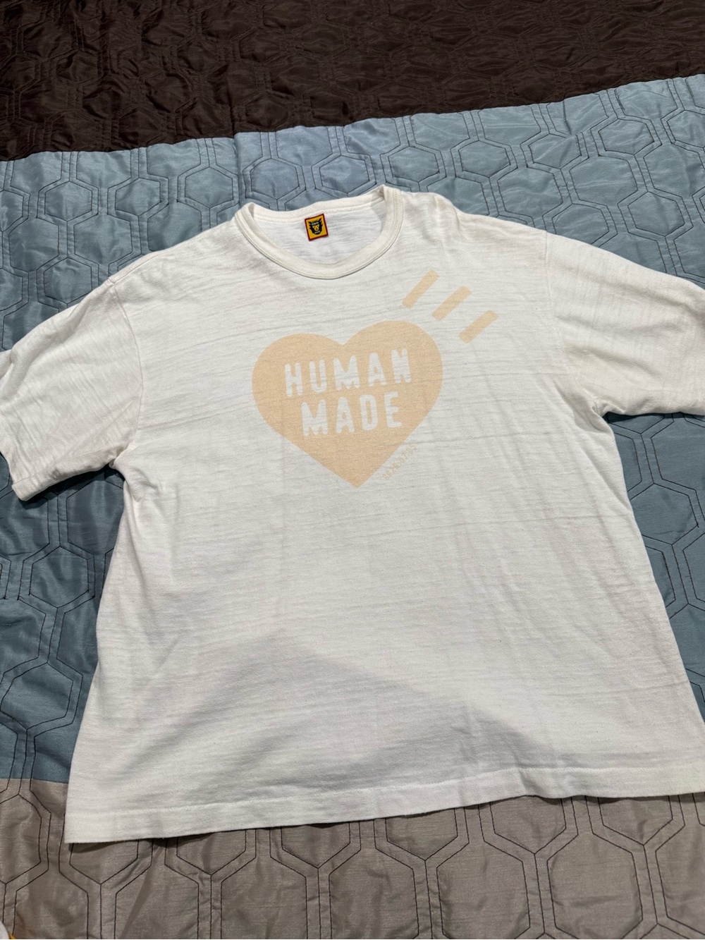 HUMAN MADE Cream Heart Logo Graphic Men's Short Sleeve Crew Neck T-Shirt 2XL